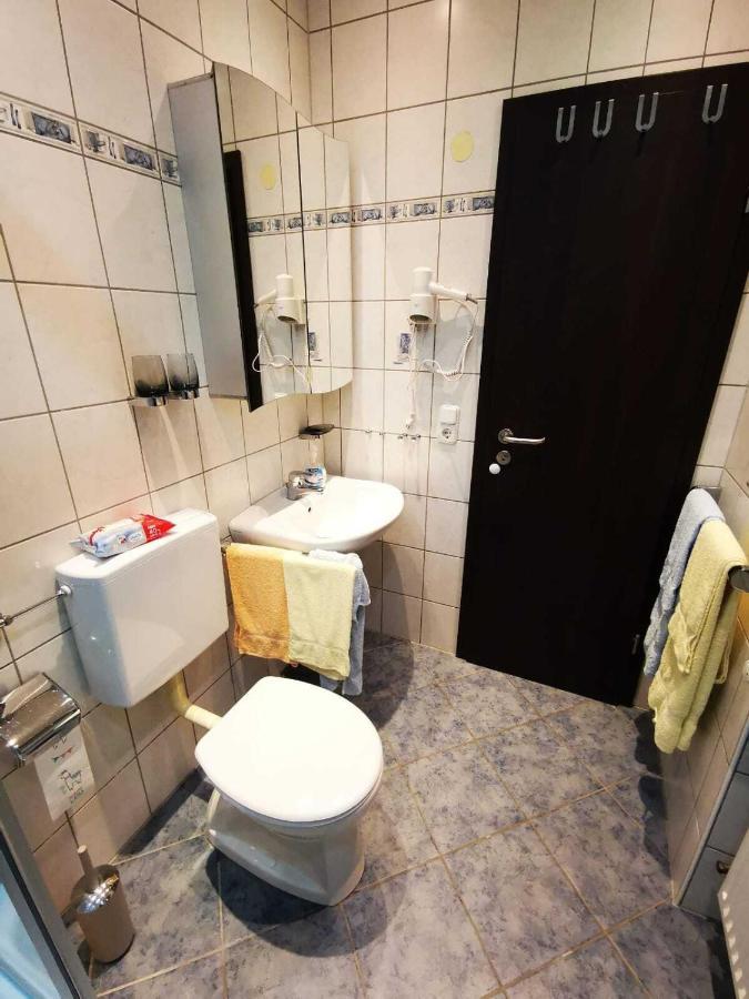 Ferienhaus Clarissa Allenbach Екстериор снимка