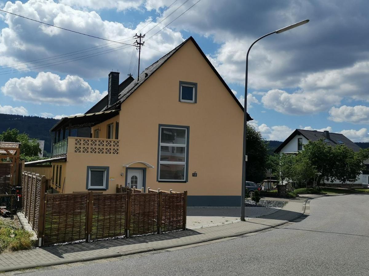 Ferienhaus Clarissa Allenbach Екстериор снимка